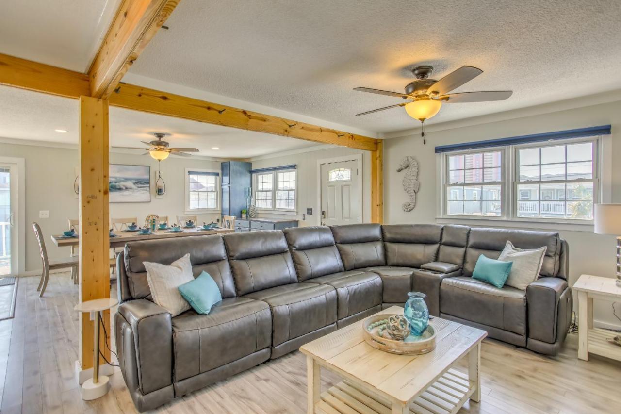 Waterfront North Myrtle Beach Home With Pool And Deck Exterior photo
