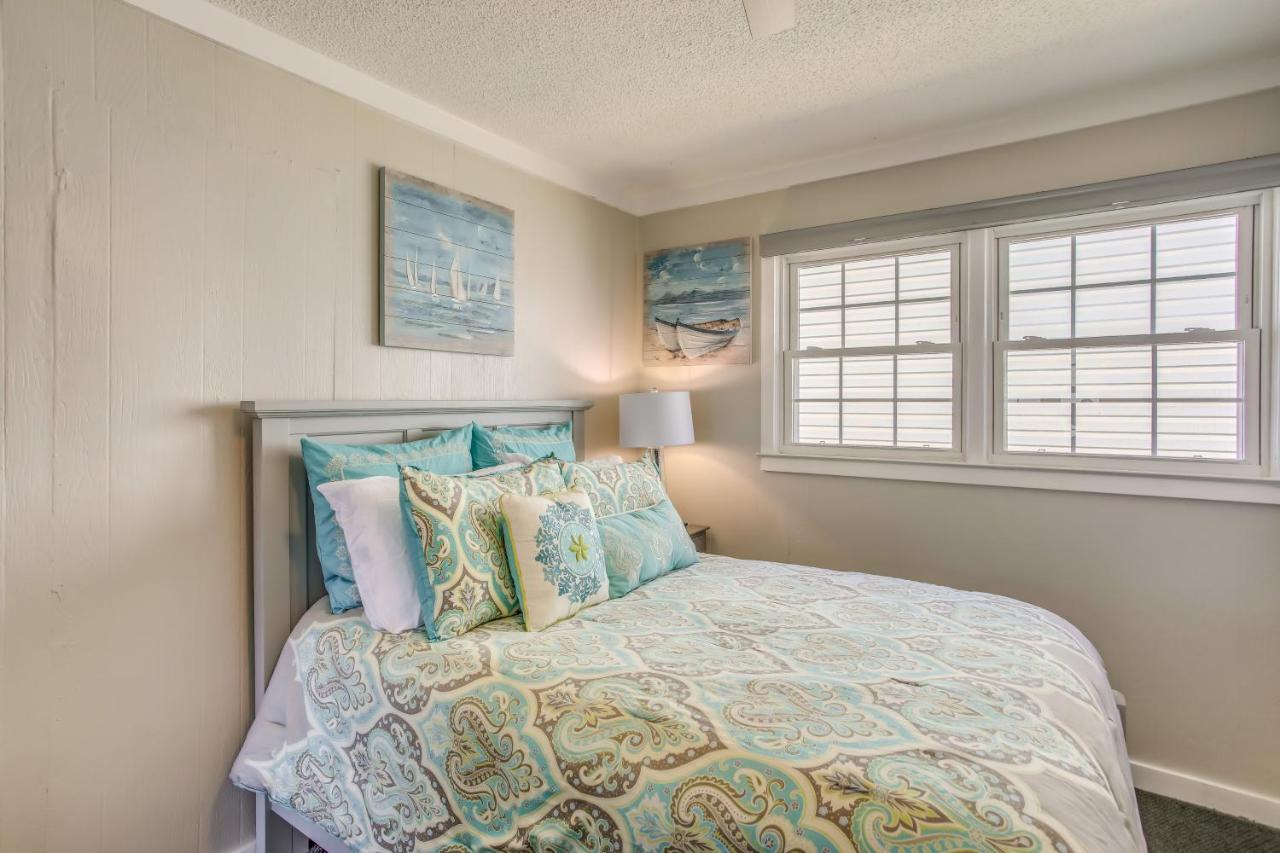 Waterfront North Myrtle Beach Home With Pool And Deck Exterior photo